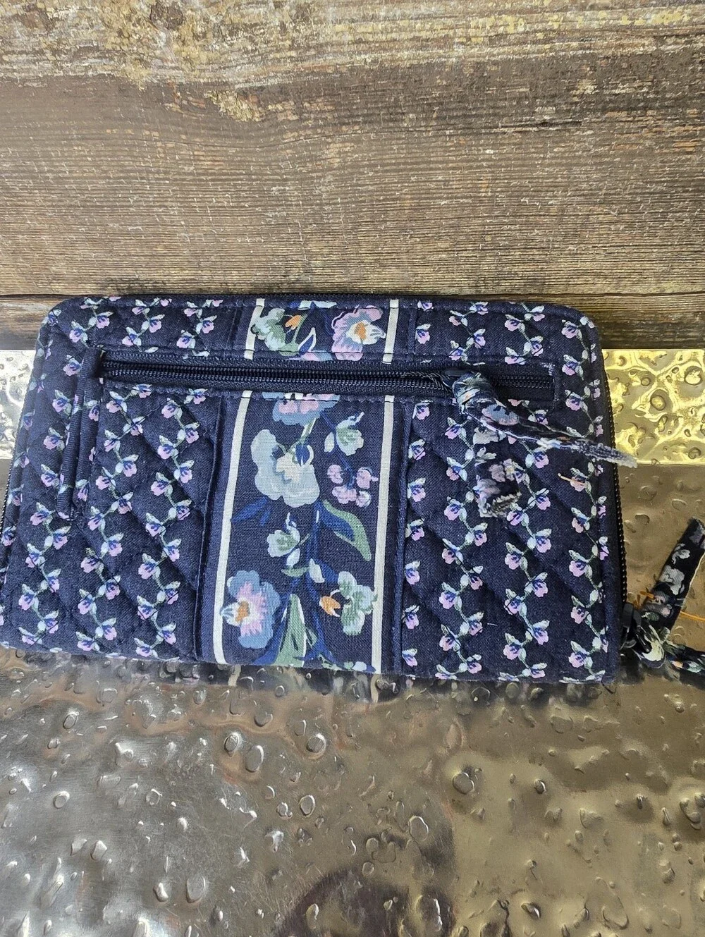 Vera Bradley RFID Turnlock Wallet In Perennial Buds Pattern, NWOT - Picture 4 of 6